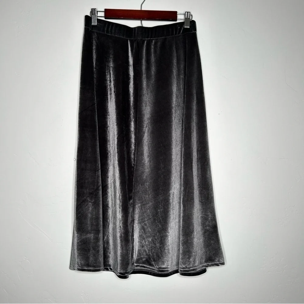 J Lee Silver Gray Velvet Midi A Line Skirt Size Medium Holiday Party Fall Autumn